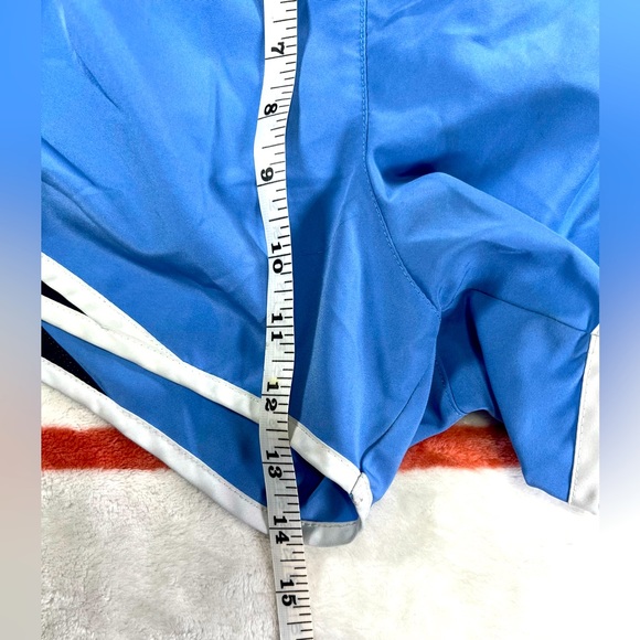 🌺Nike Dri-Fit Tempo Women’s Athletic Shorts🌸🌺 - Picture 4 of 15